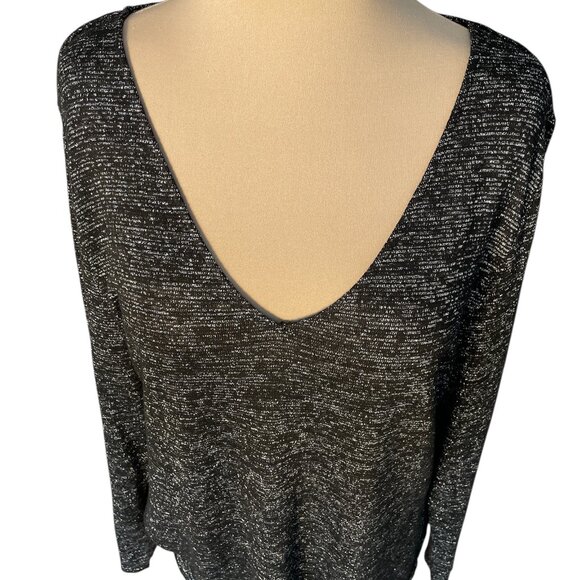 INC Women's Black with Silver Metallic LongSleeve V-Neck Top, Size XXL EUC - Picture 3 of 9